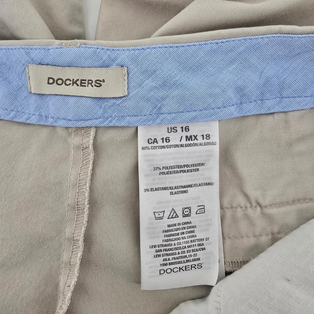 Dockers Womens Khaki Capri Pants Tan Cotton Blend Stretch Size 16 - Picture 3 of 6